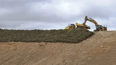 Researchers say mining land can be restored